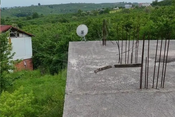 Ceylandere Mahallesi 2.488 m² betonarme evli imarlı konut arsası